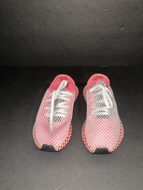 Adidas I Women’s I Sneakers I Derrupt Runner